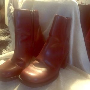 Vintage Expressions Heeled boots